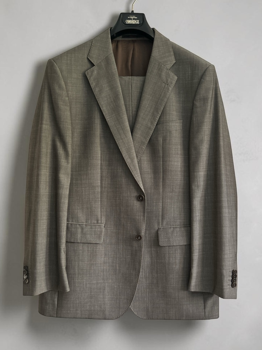 Féraud Brown/Gray  2 piece Suit